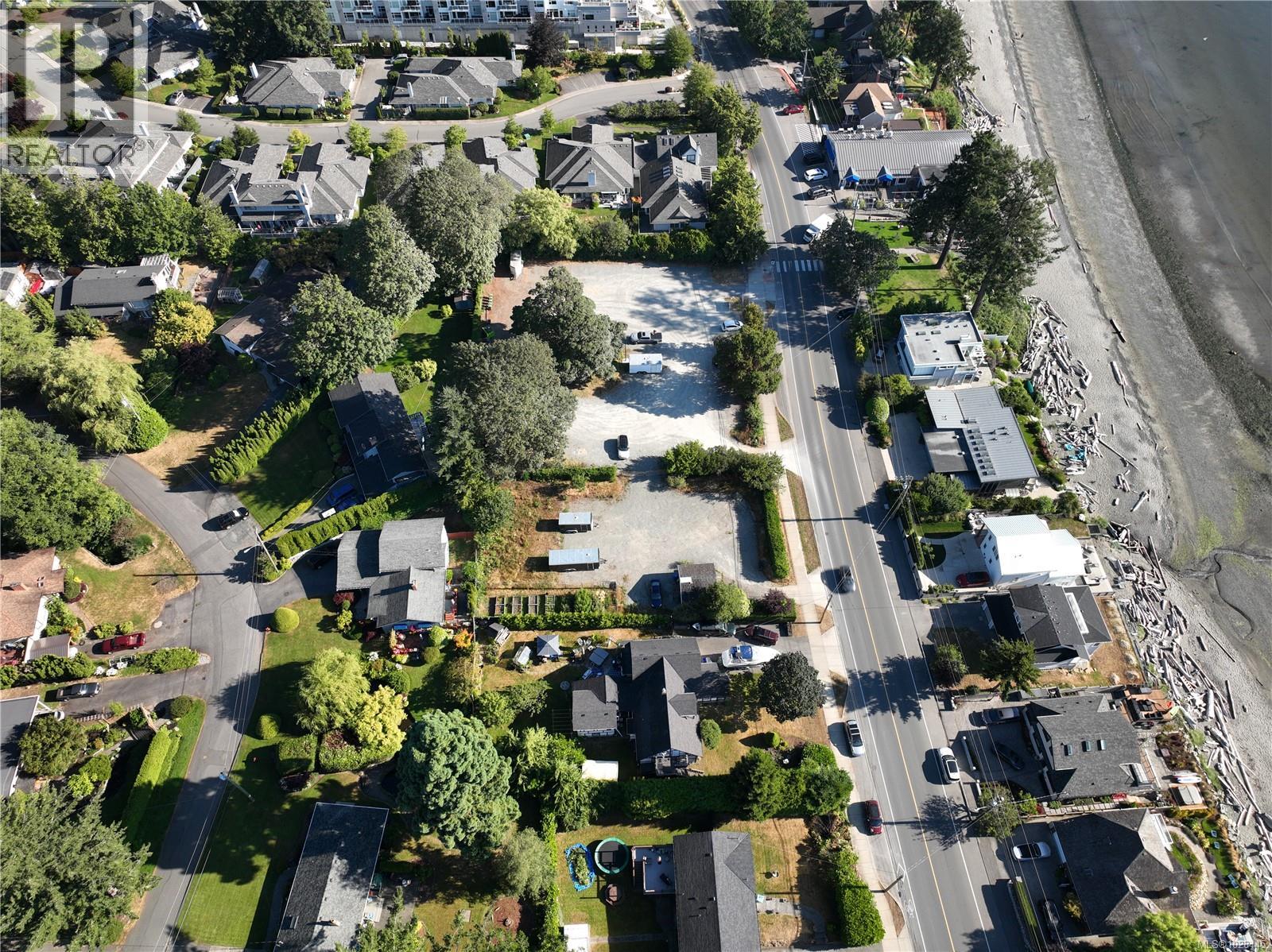 5090 CORDOVA BAY RD - 5