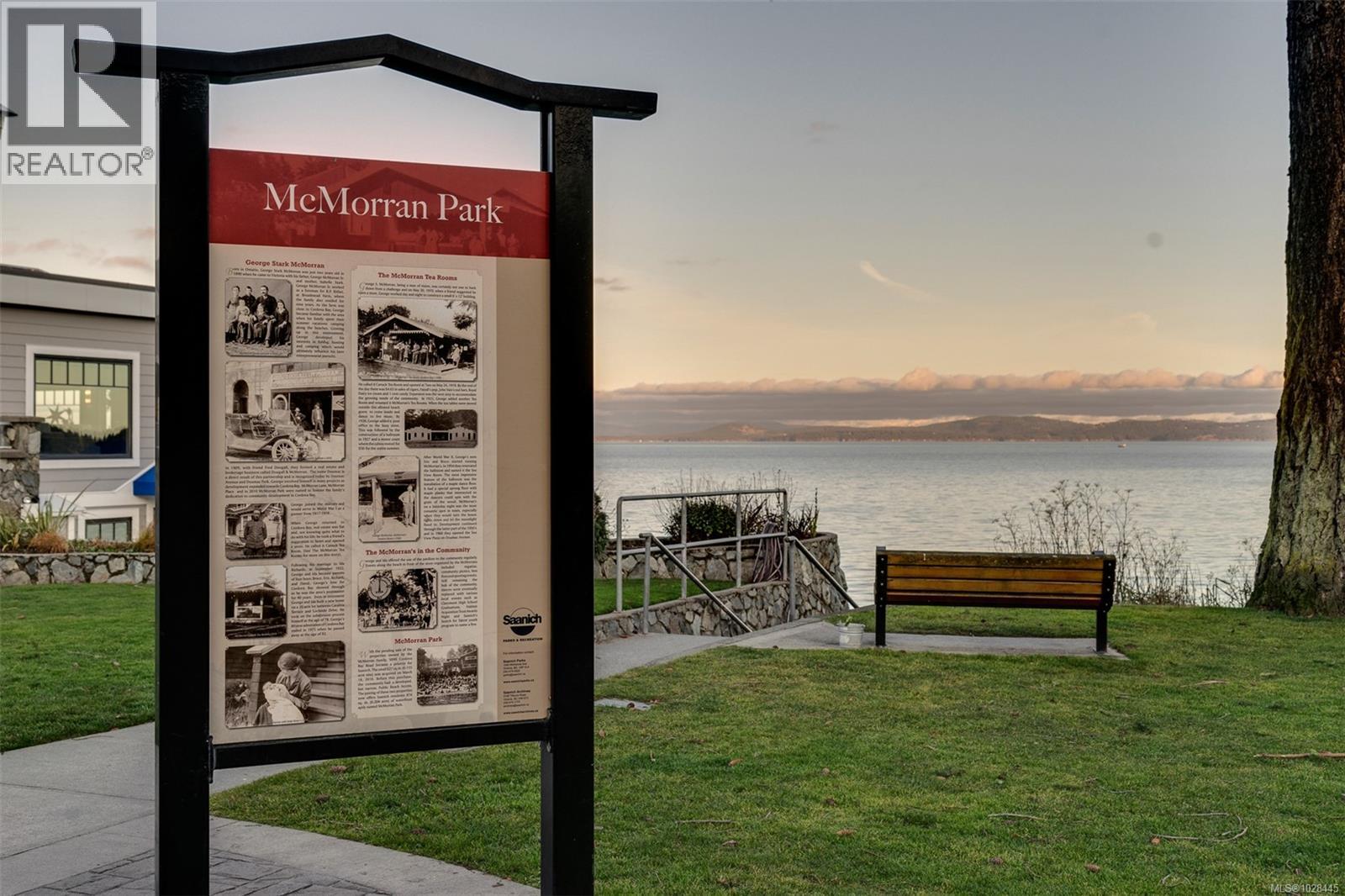 5090 CORDOVA BAY RD - 9