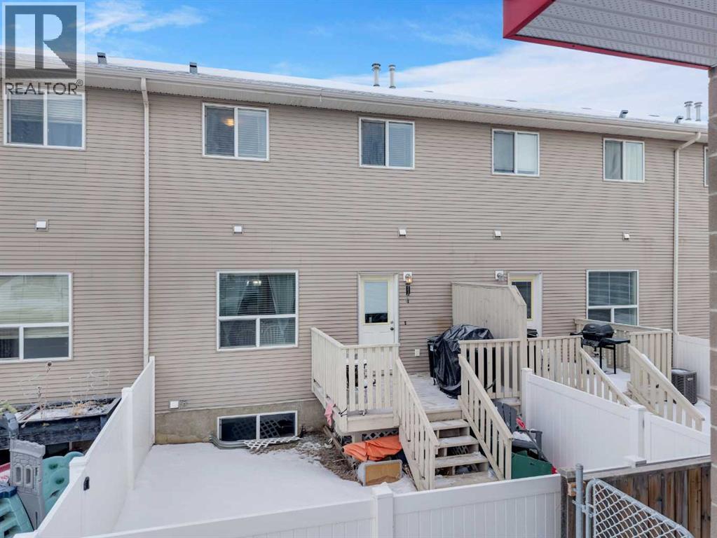 50 Lucky Place, Sylvan Lake