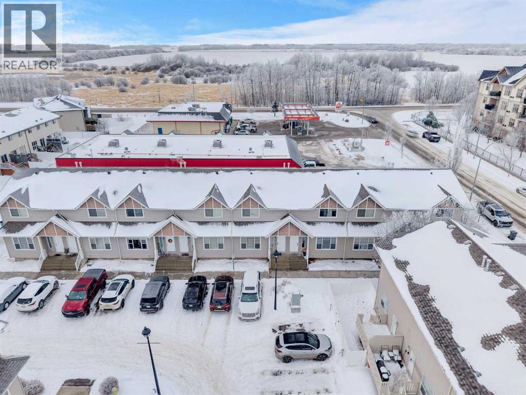 50 Lucky Place, Sylvan Lake