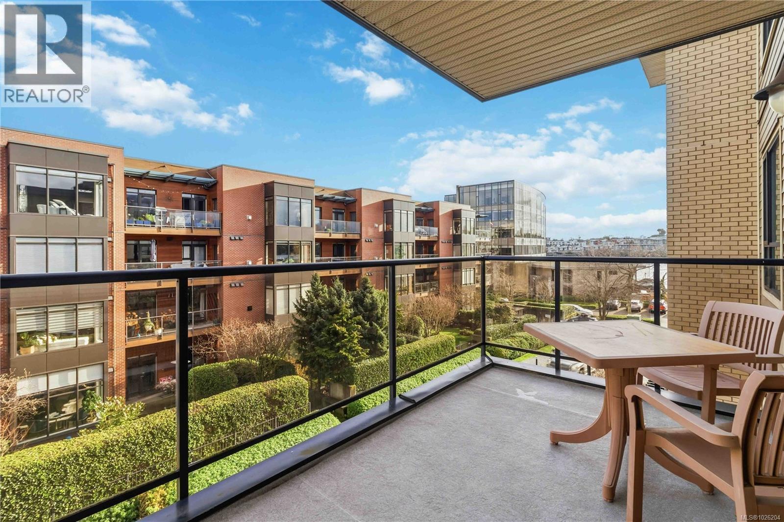 #306 330 WATERFRONT CRES - 26