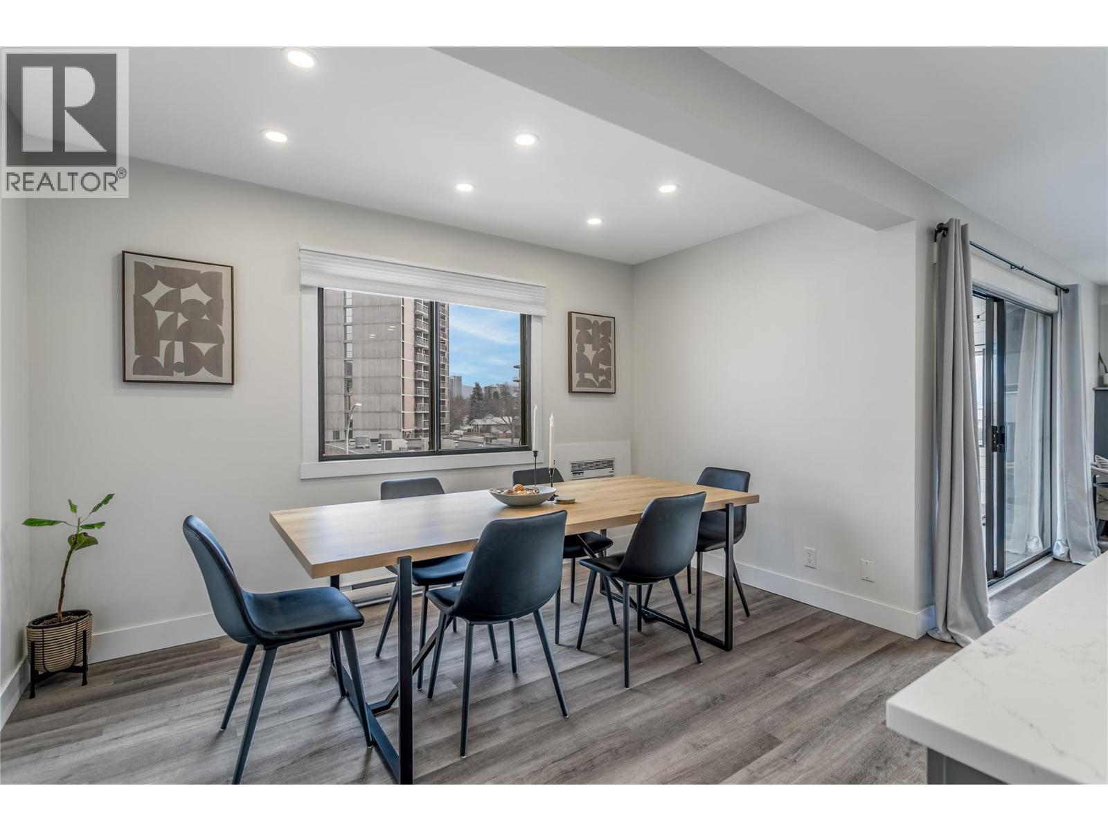 #305 1075 Bernard Avenue - 6