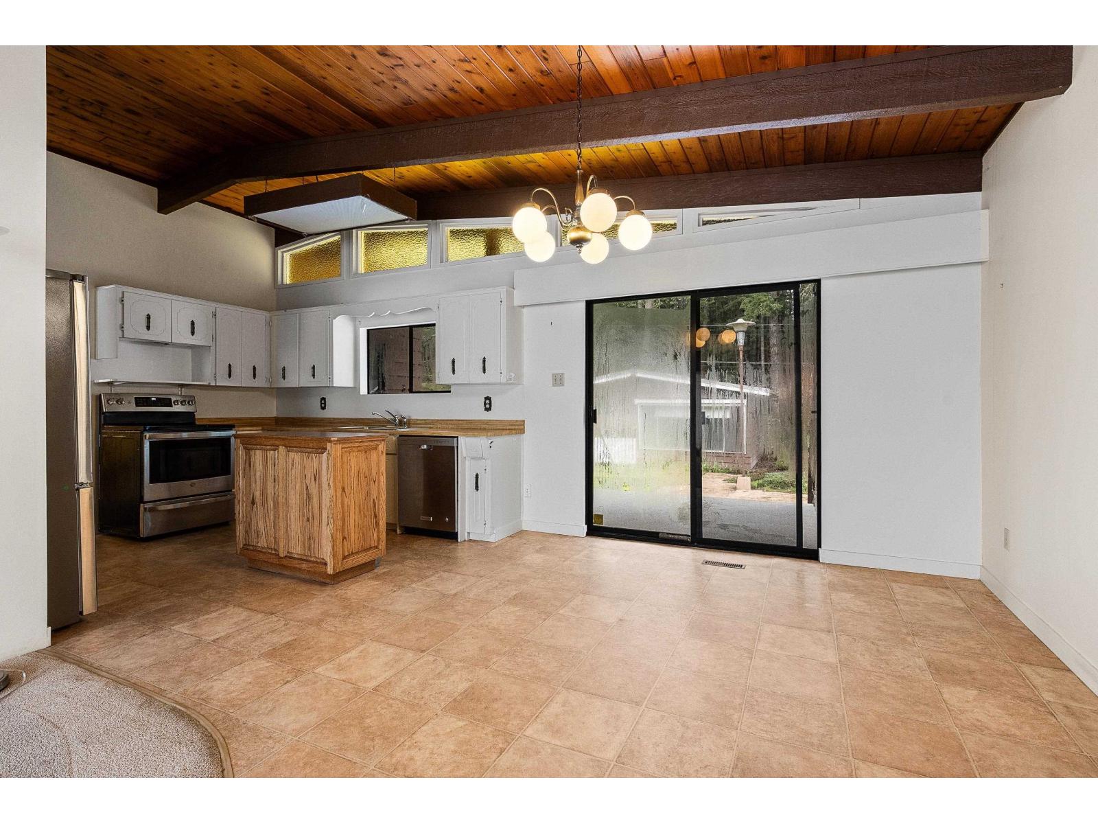 650 MOUNTAIN VIEW ROAD, Cultus Lake North, Cultus Lake