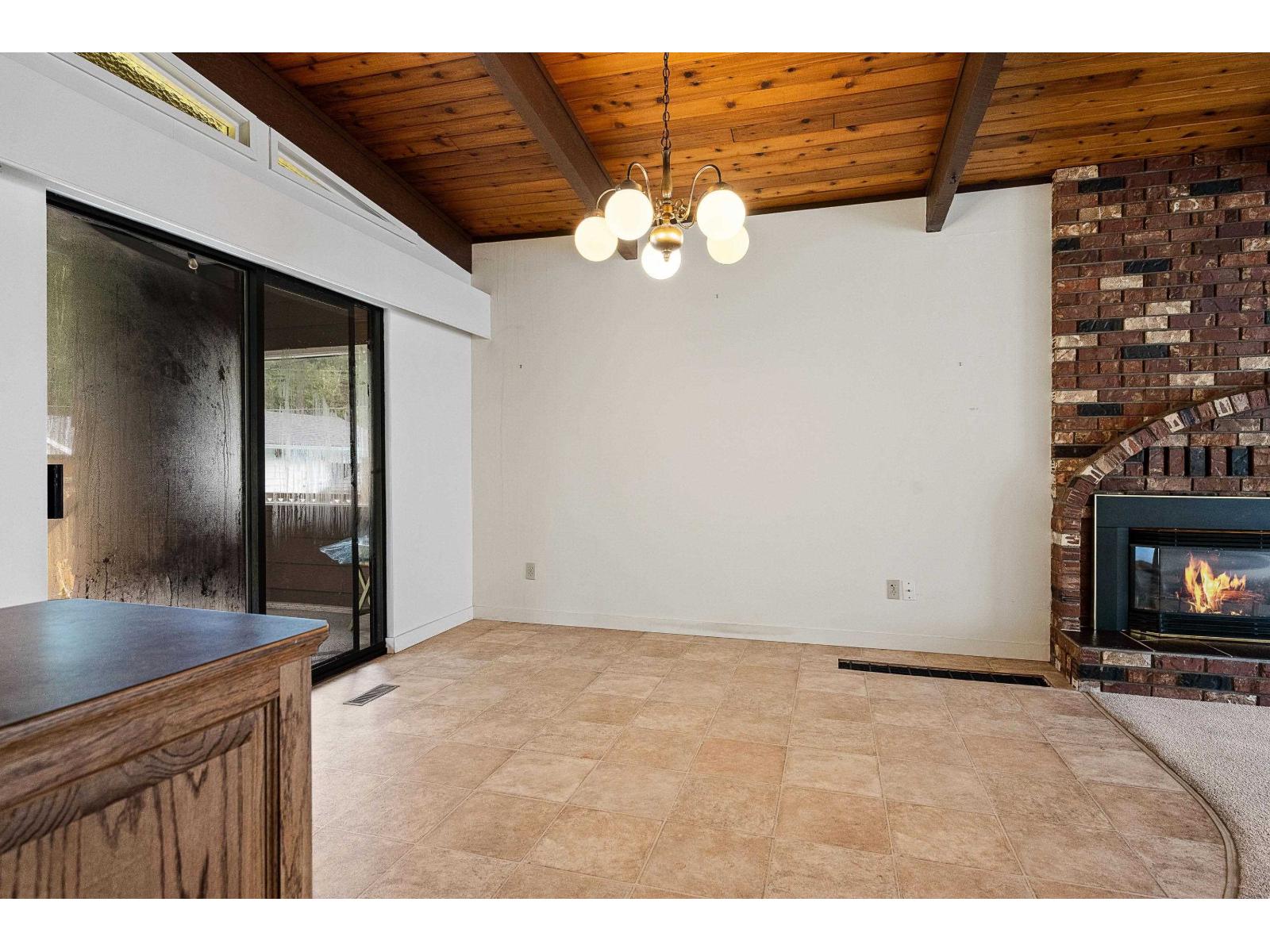 650 MOUNTAIN VIEW ROAD, Cultus Lake North, Cultus Lake