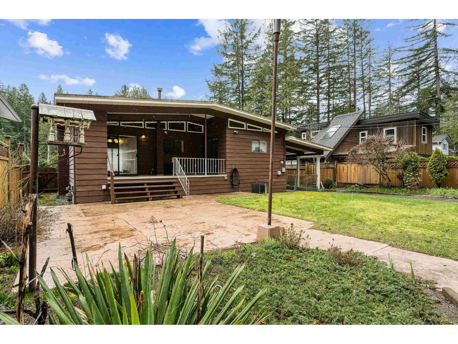 650 MOUNTAIN VIEW ROAD, Cultus Lake North, Cultus Lake