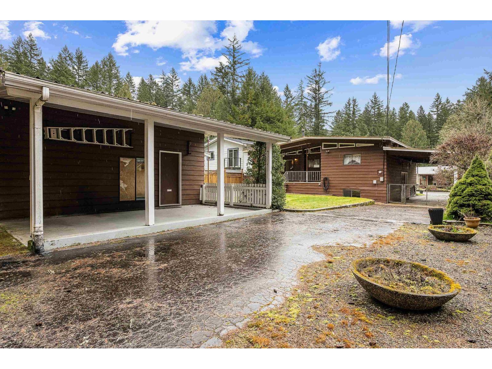 650 MOUNTAIN VIEW ROAD, Cultus Lake North, Cultus Lake