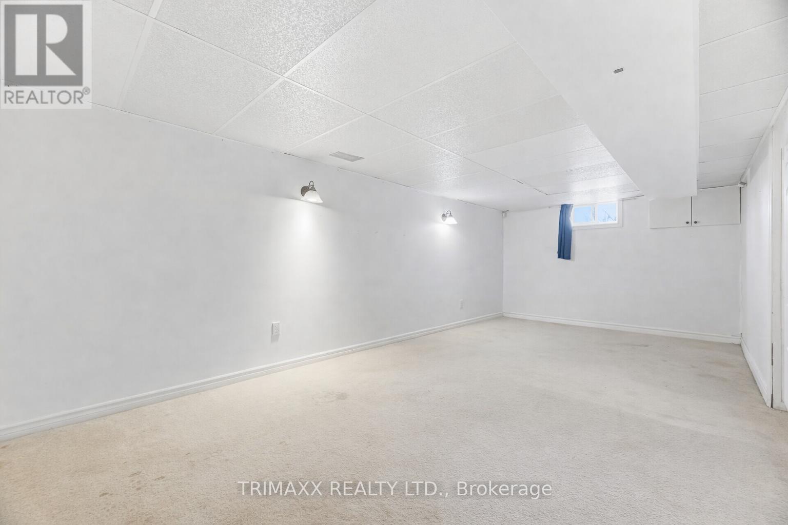 3316 MCLAREN CRESCENT - 23