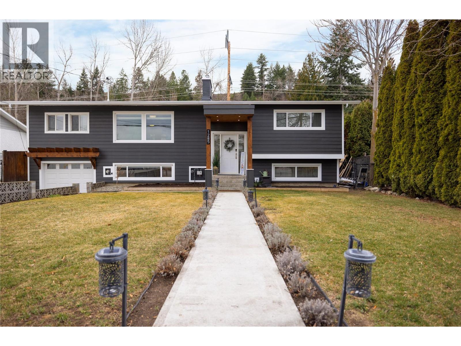 1285 Creekside Road, Kelowna