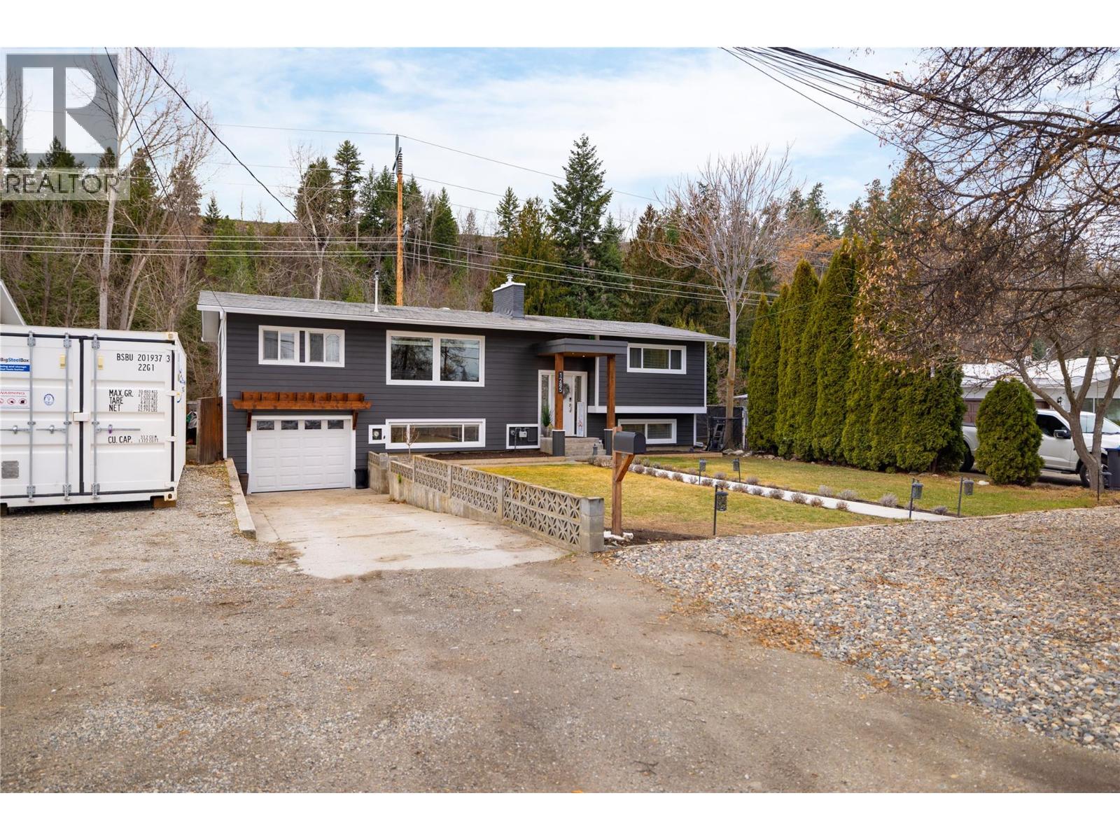 1285 Creekside Road, Kelowna