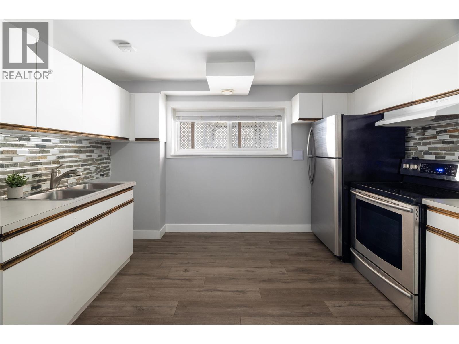 1285 Creekside Road, Kelowna