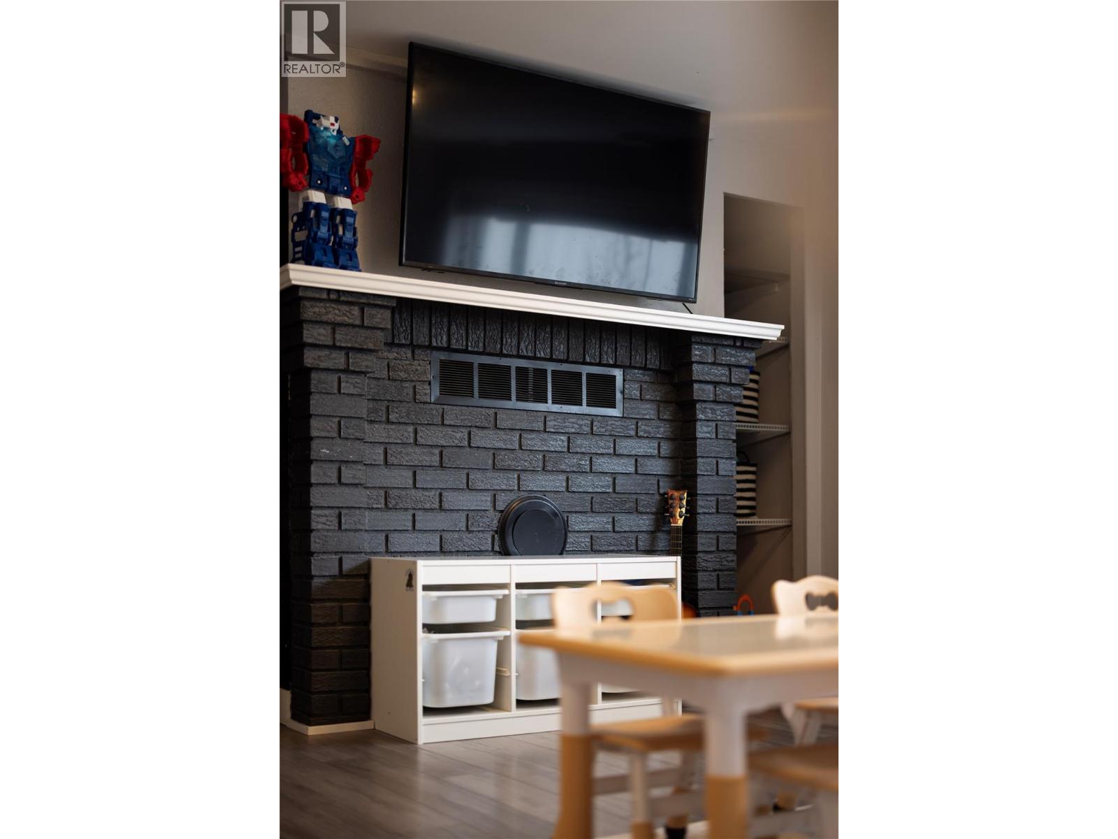 1285 Creekside Road, Kelowna