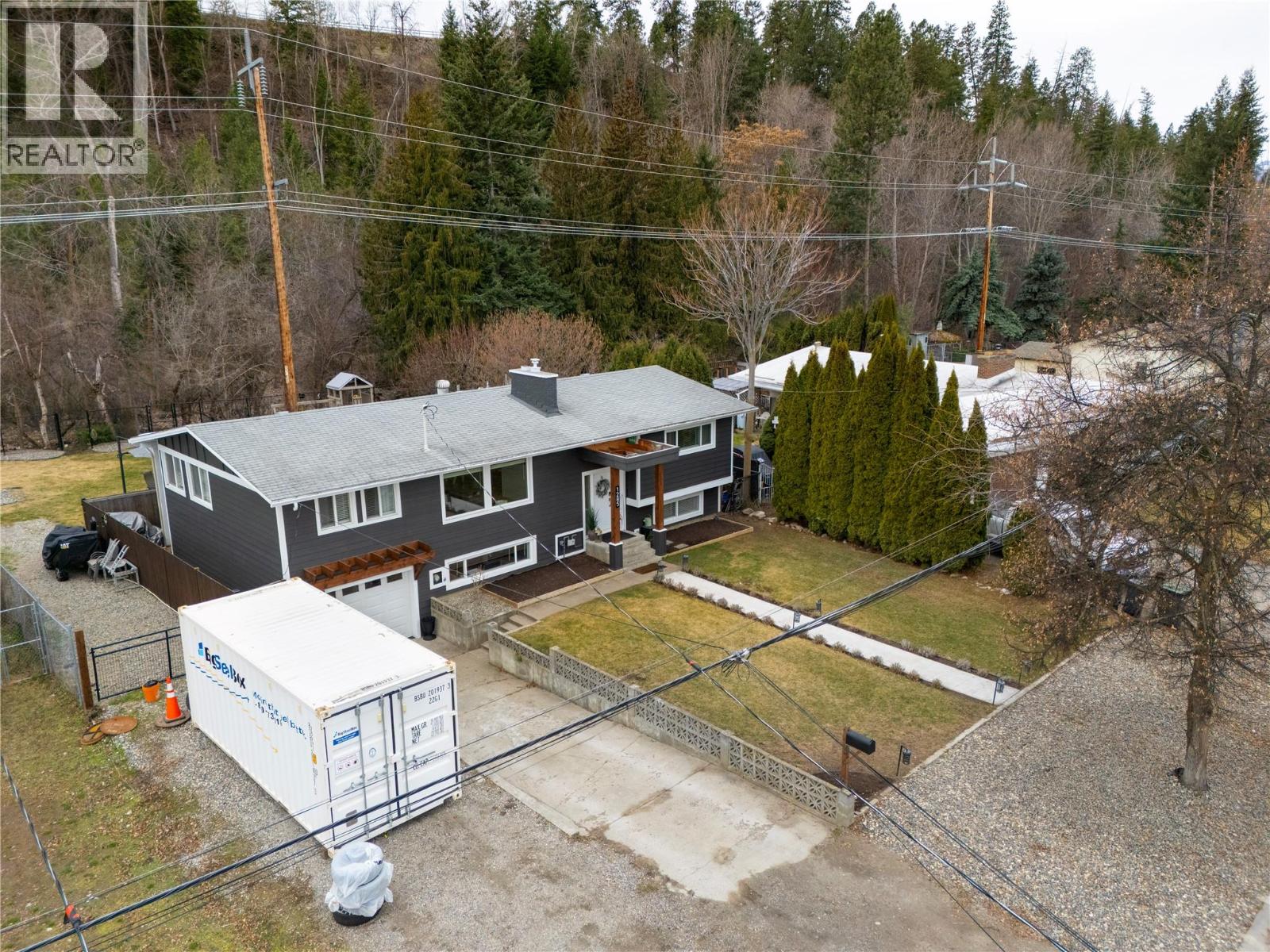 1285 Creekside Road, Kelowna