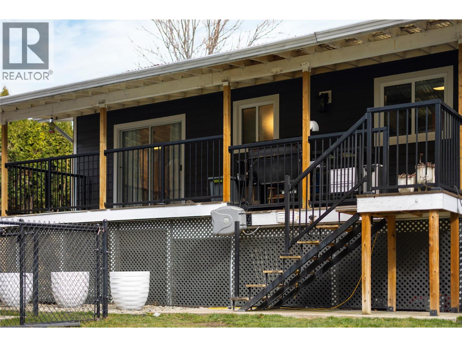 1285 Creekside Road, Kelowna