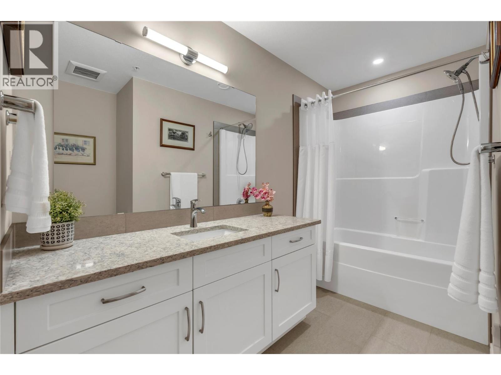 3346 Skaha Lake Road Unit# 308, Penticton