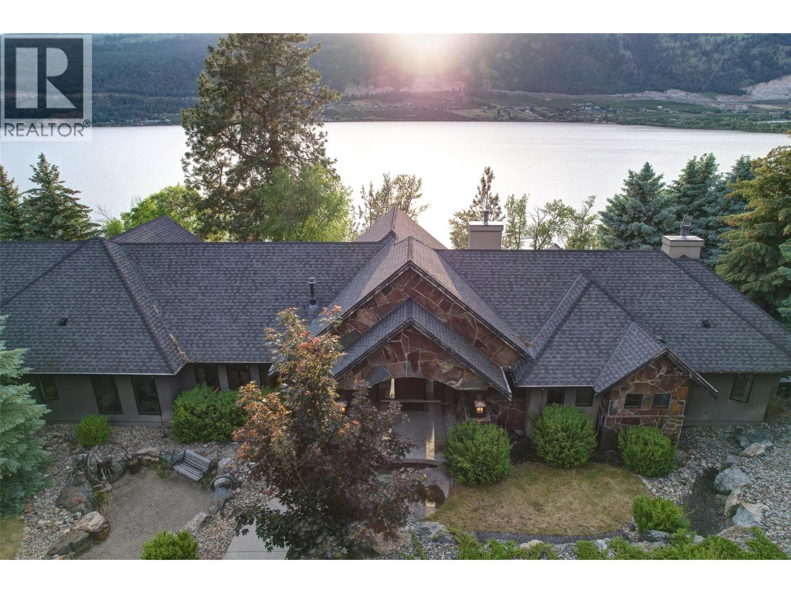  15026 Oyama Road, Lake Country