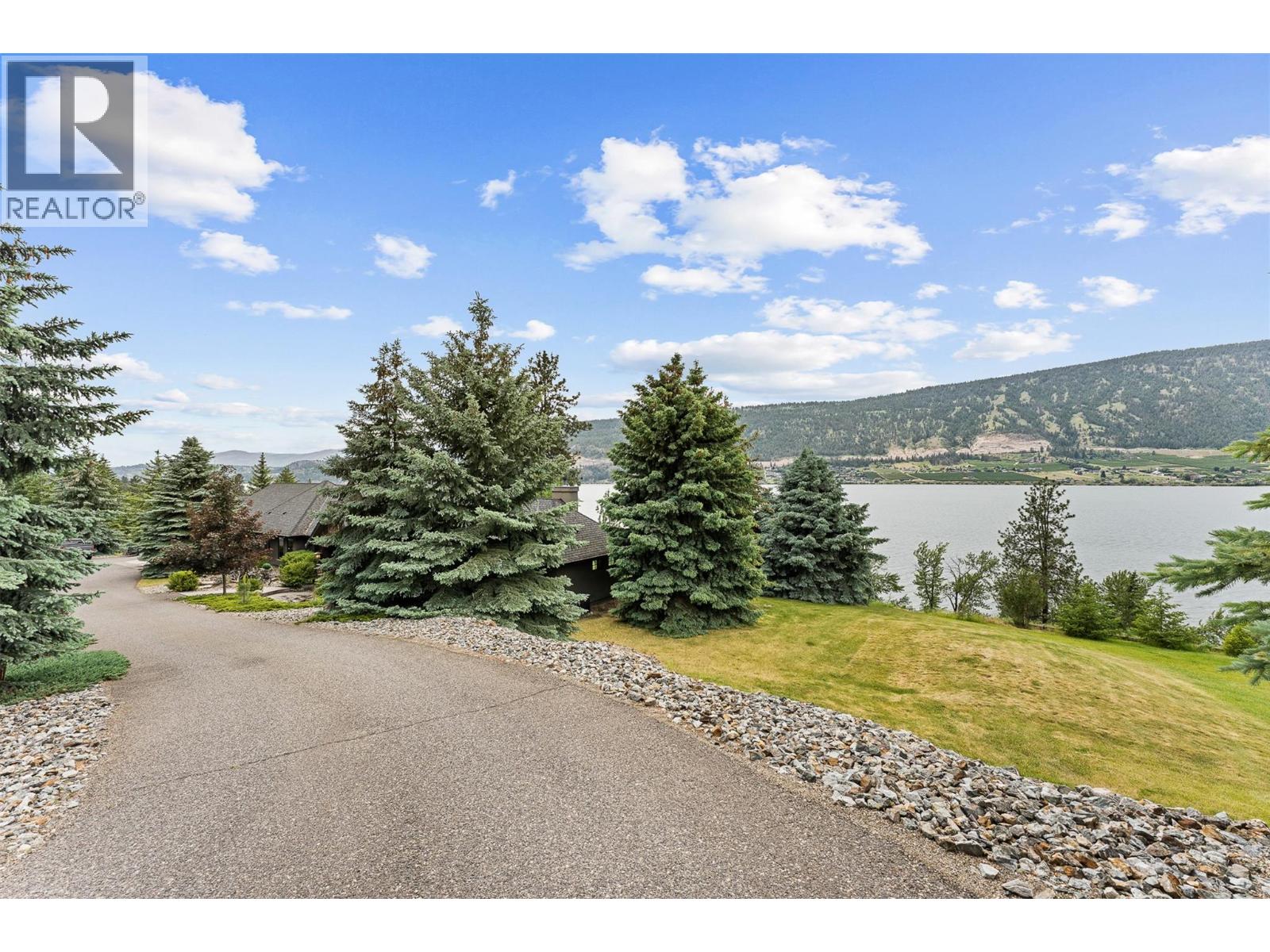 15026 Oyama Road, Lake Country