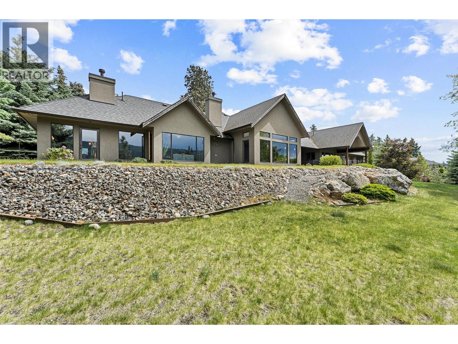 15026 Oyama Road, Lake Country