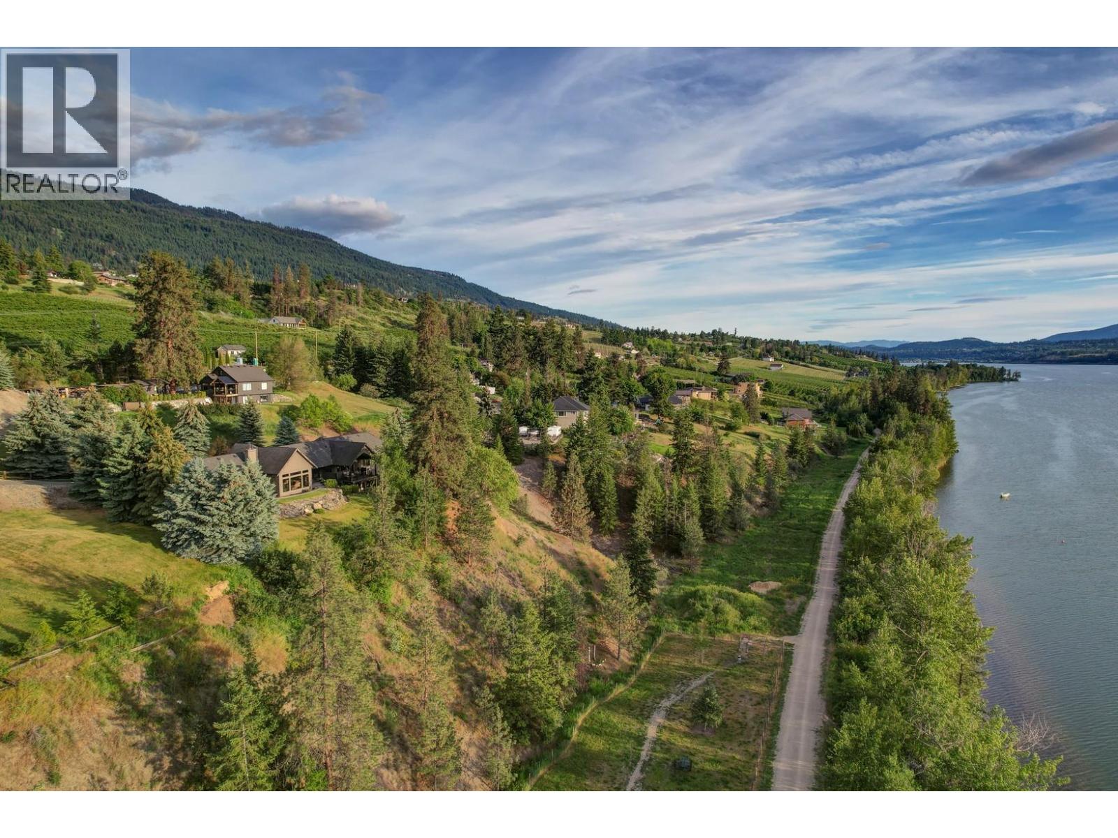 15026 Oyama Road, Lake Country