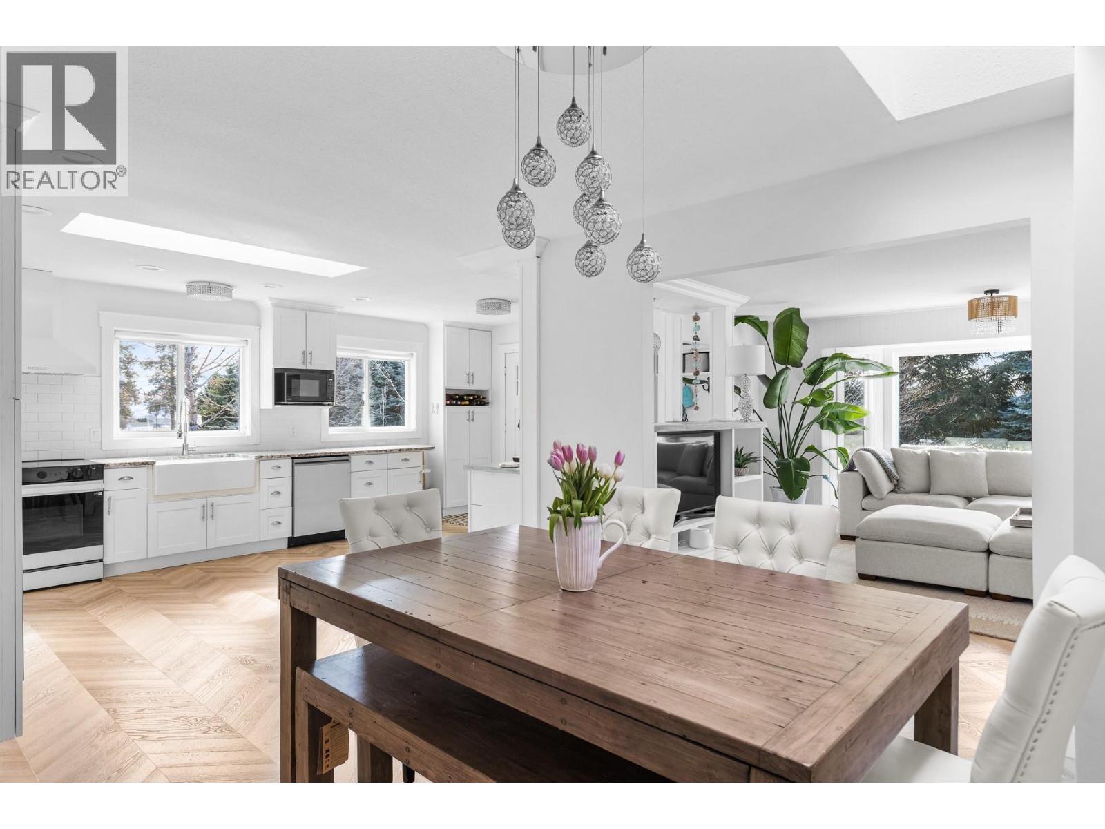 5019 Cousins Road, Peachland