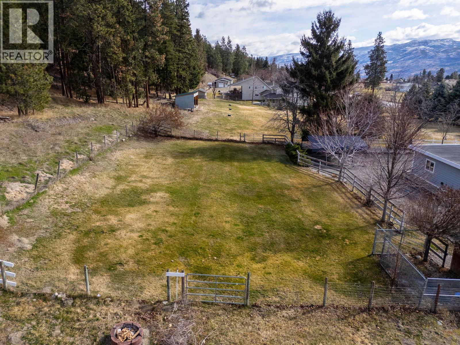 5019 Cousins Road, Peachland
