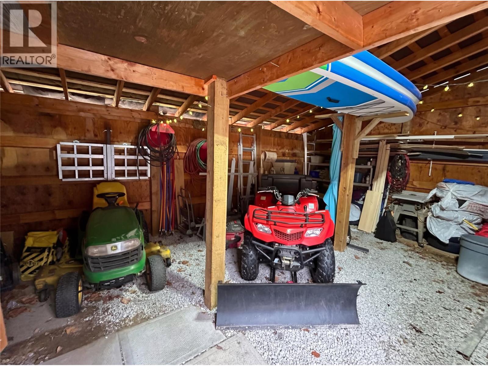 5019 Cousins Road, Peachland