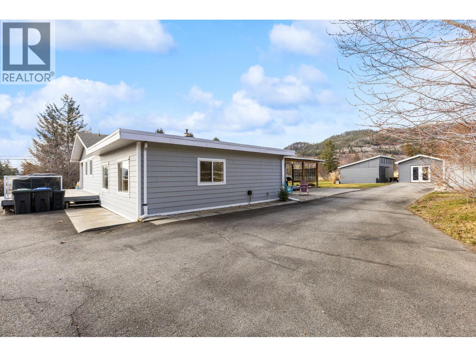 5019 Cousins Road, Peachland
