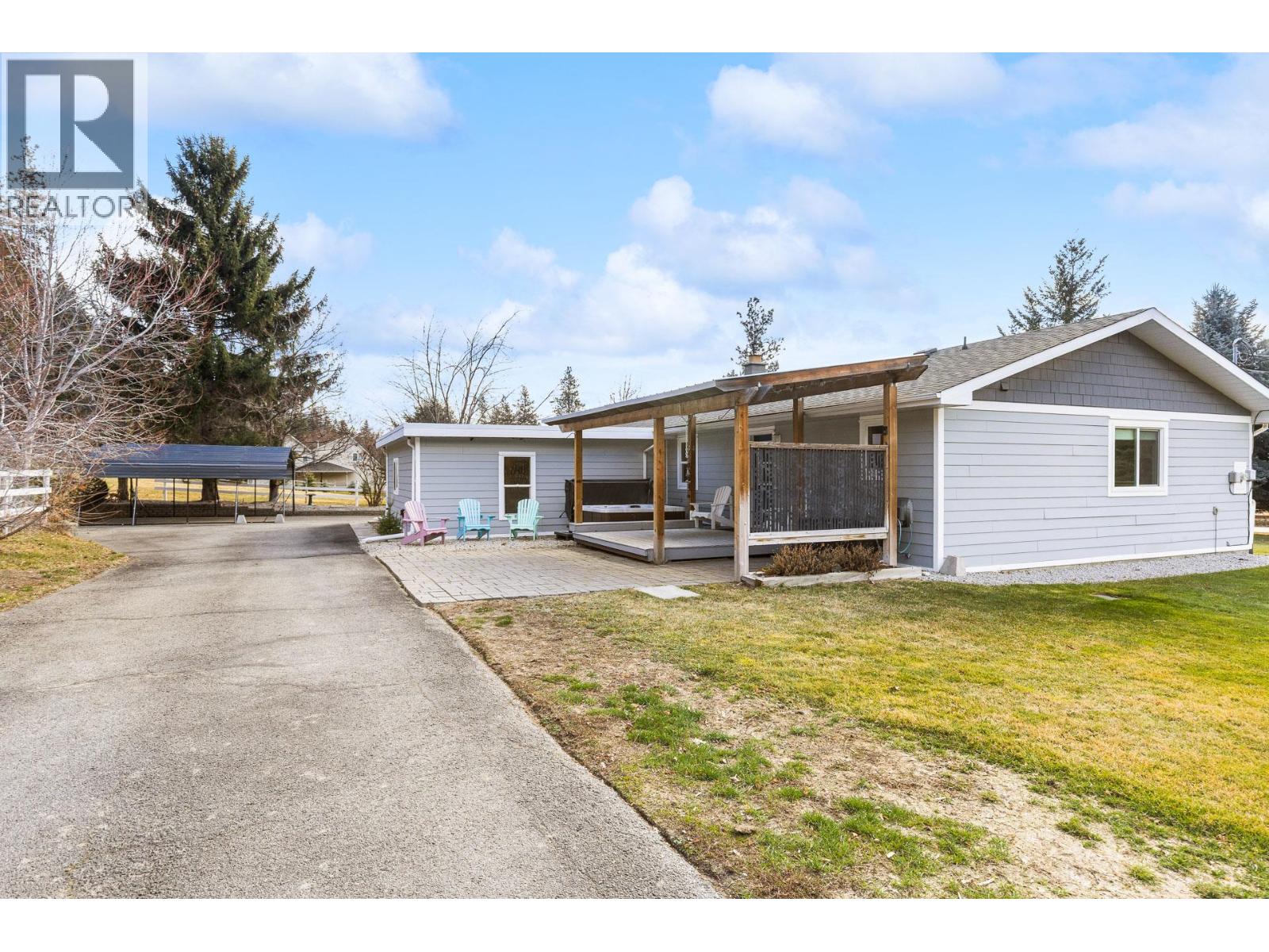 5019 Cousins Road, Peachland