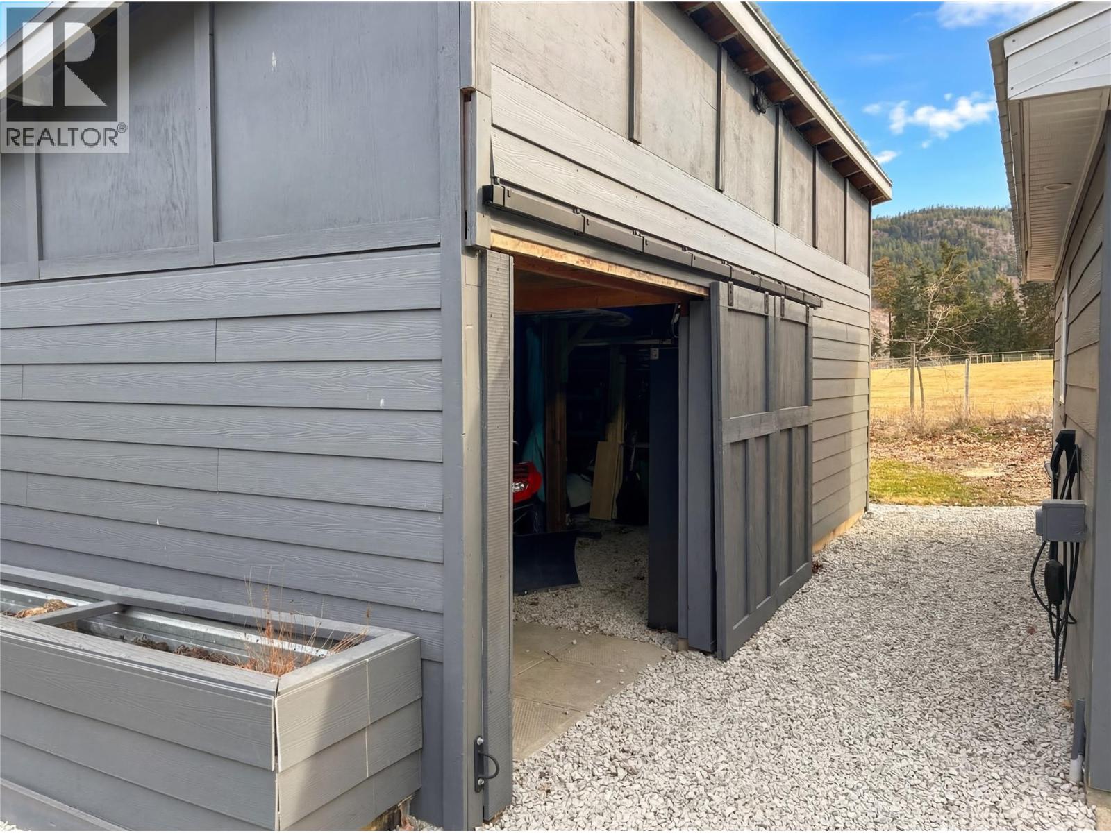 5019 Cousins Road, Peachland