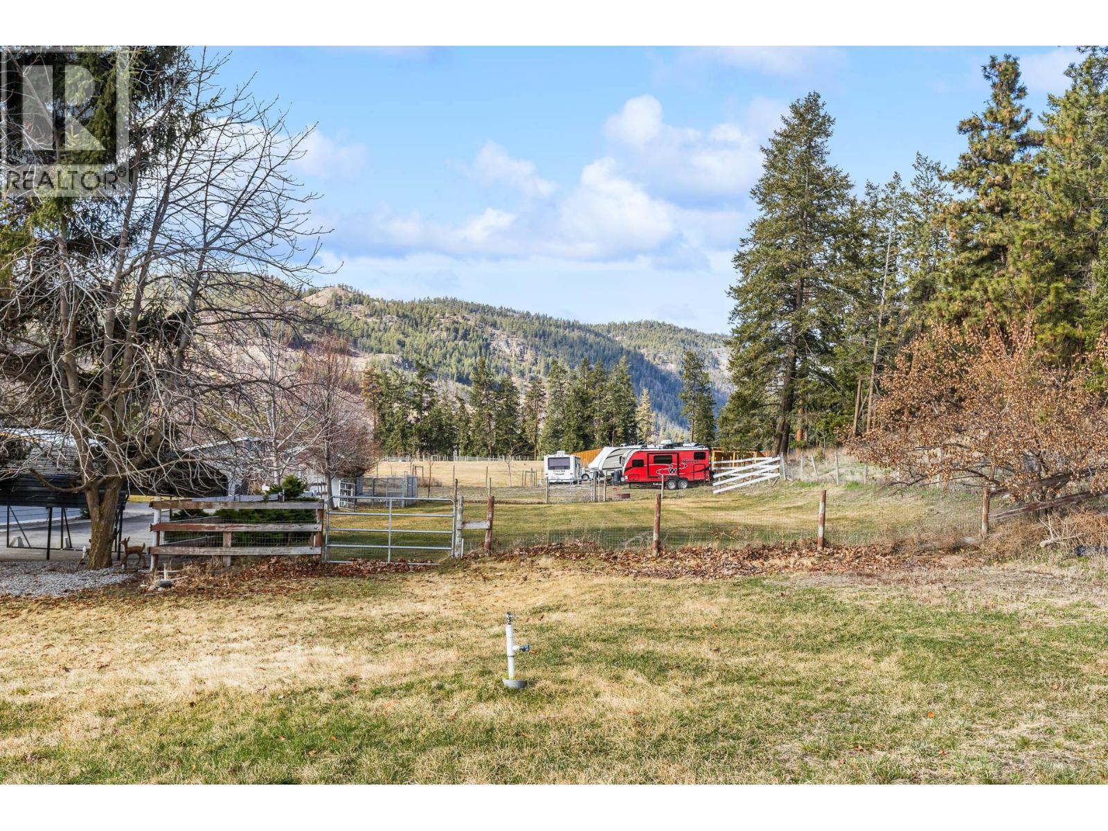 5019 Cousins Road, Peachland