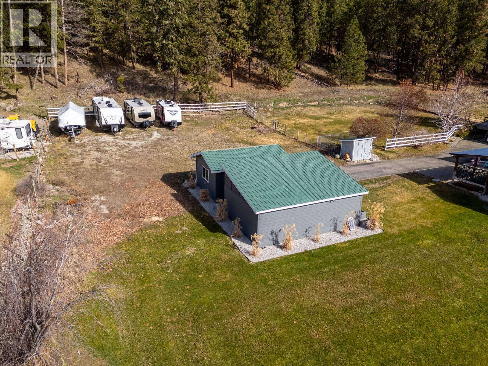 5019 Cousins Road, Peachland