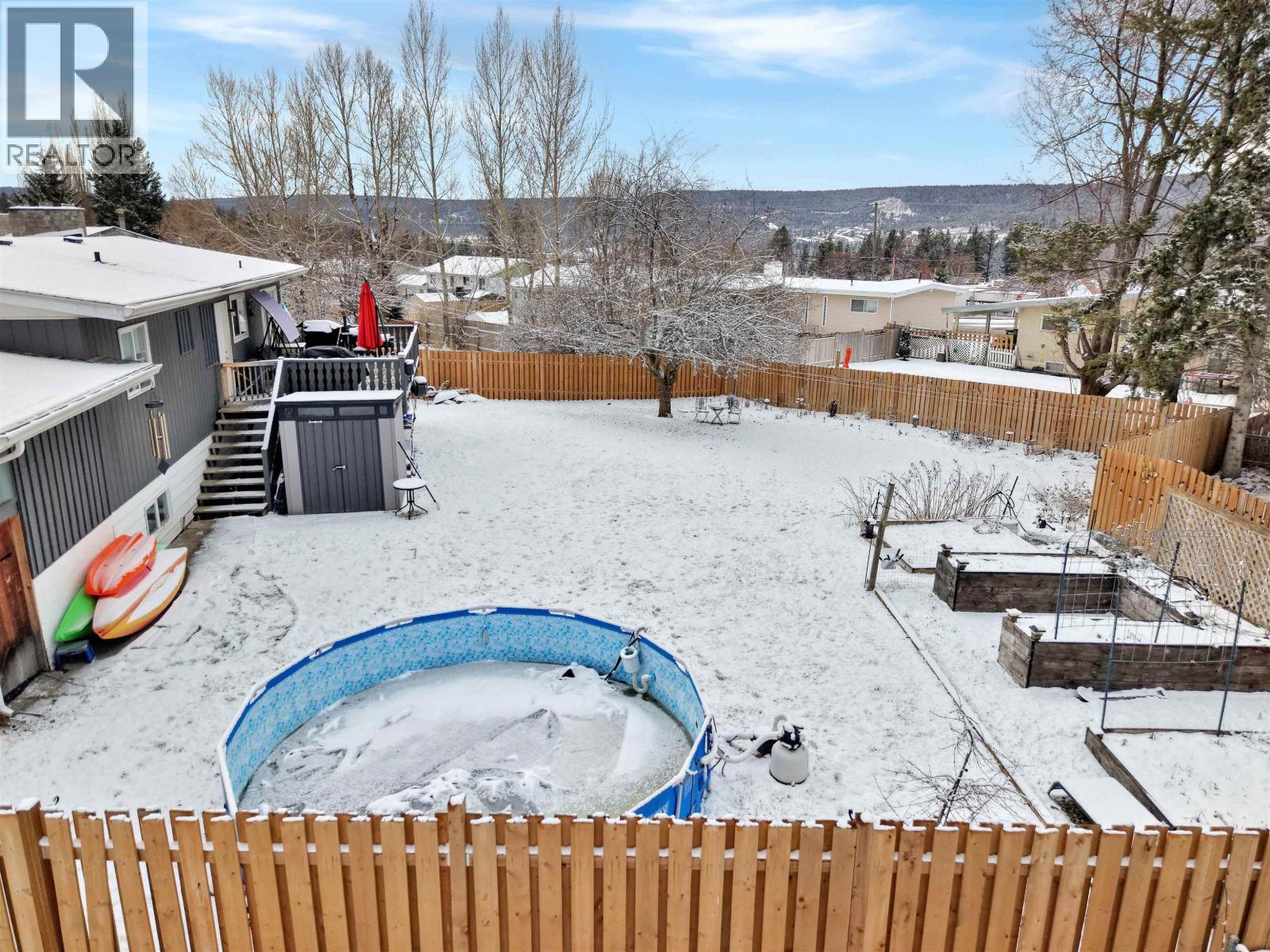 1085 N NINTH AVENUE - 25