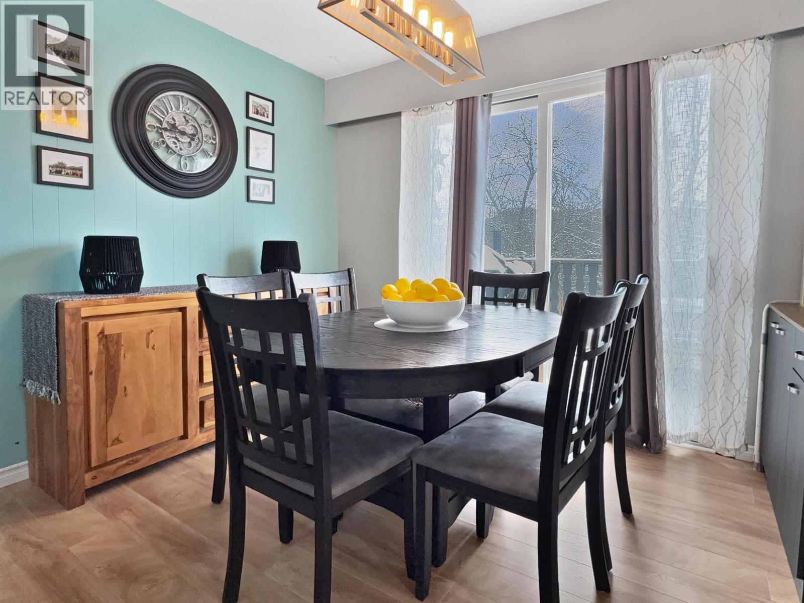 1085 N NINTH AVENUE - 8