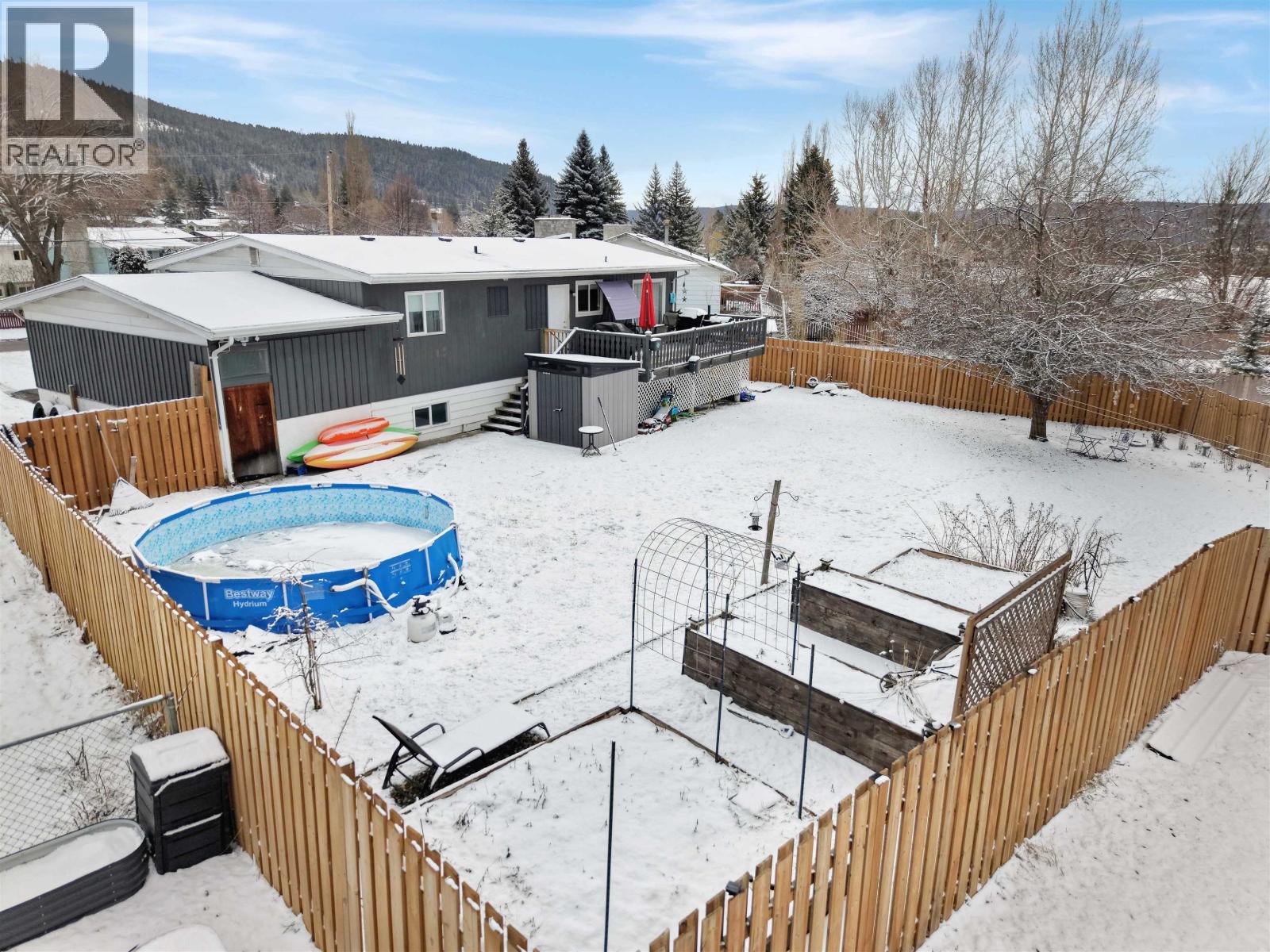 1085 N NINTH AVENUE - 29