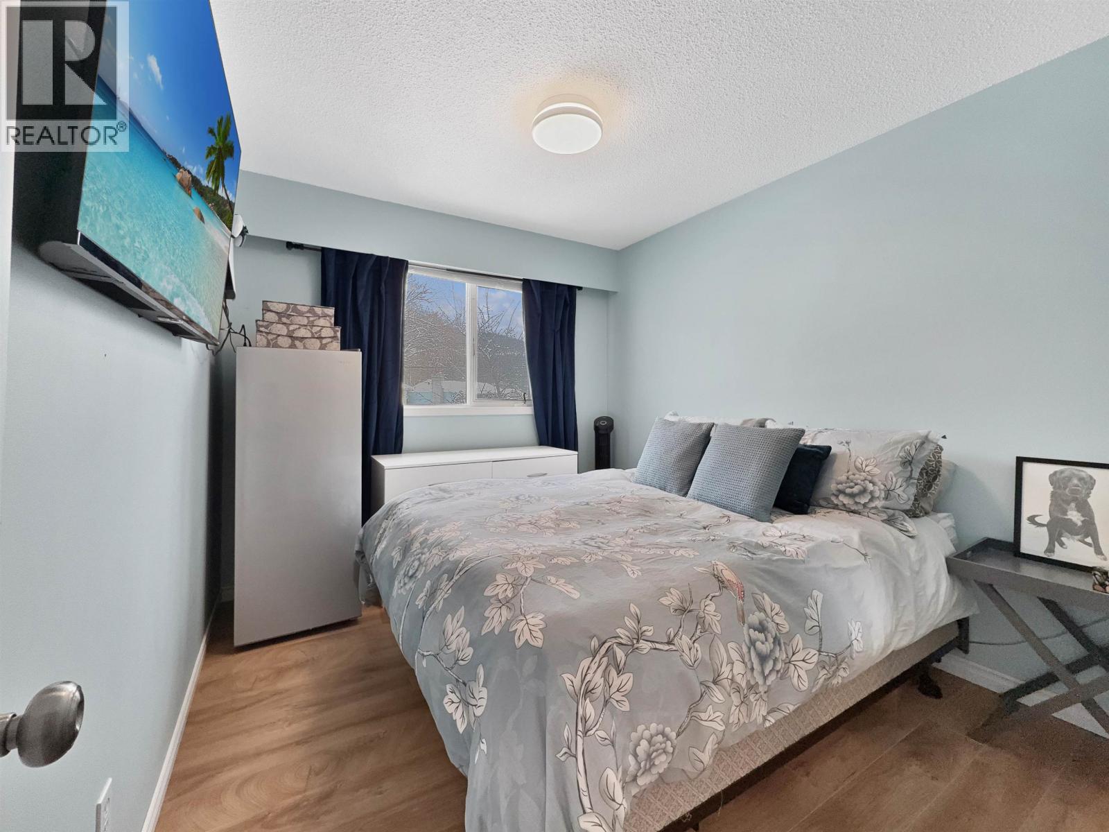 1085 N NINTH AVENUE - 15