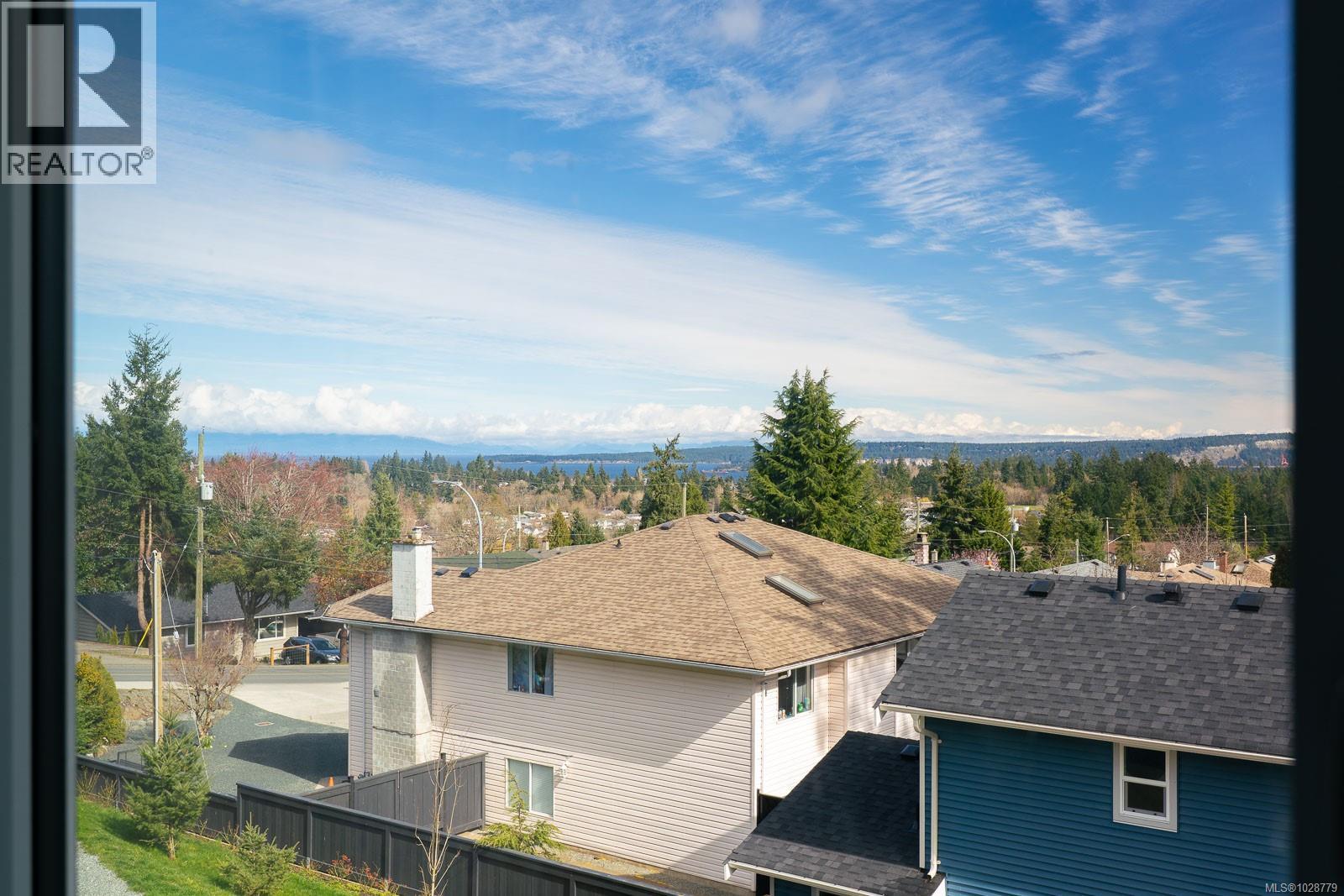 #126 600 NINTH ST - 15