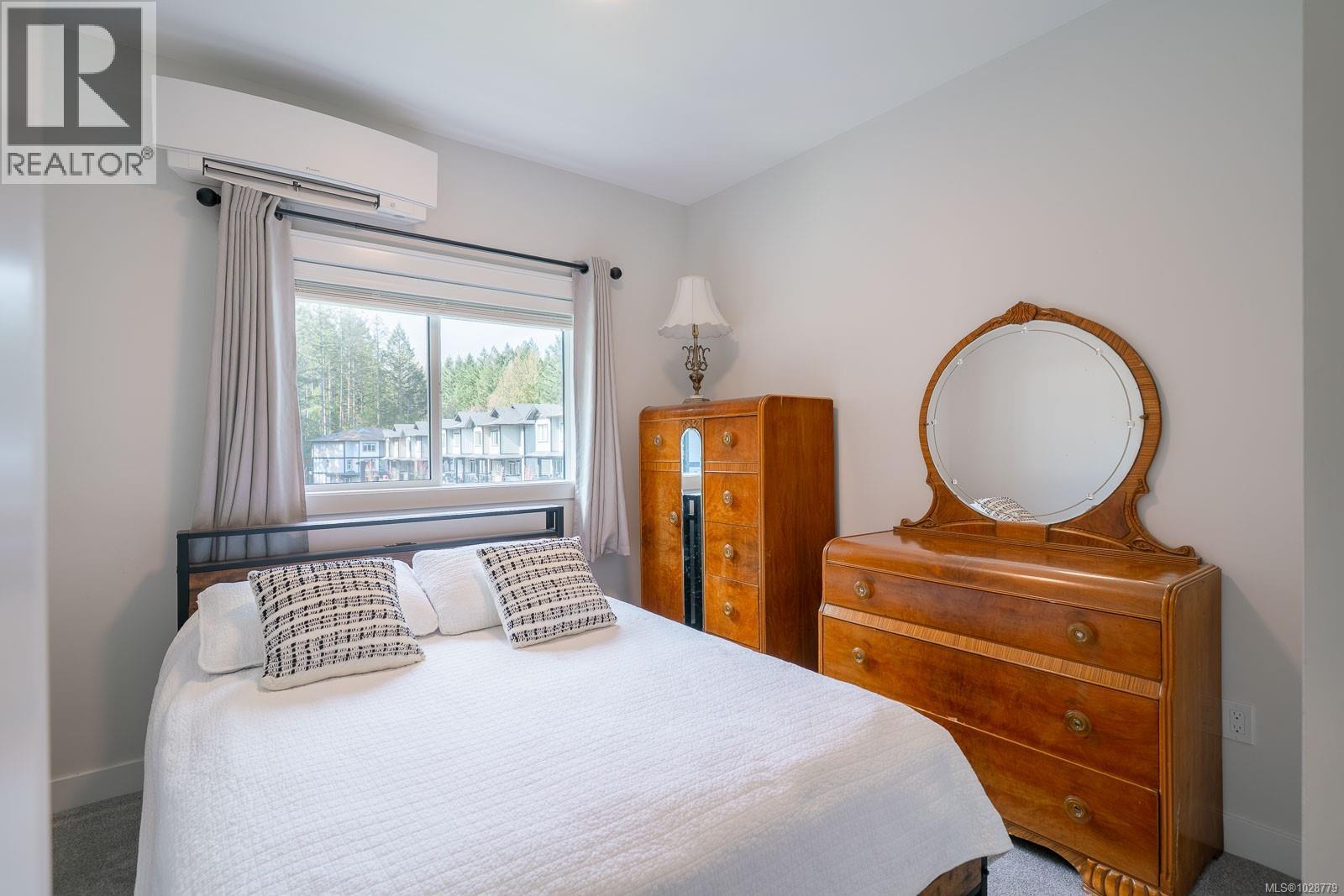 #126 600 NINTH ST - 17