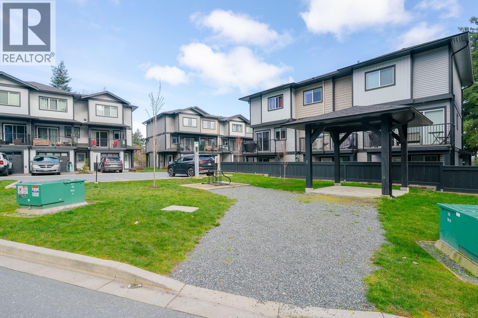 #126 600 NINTH ST - 24