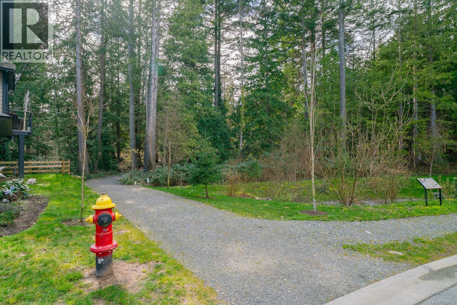 #126 600 NINTH ST - 25