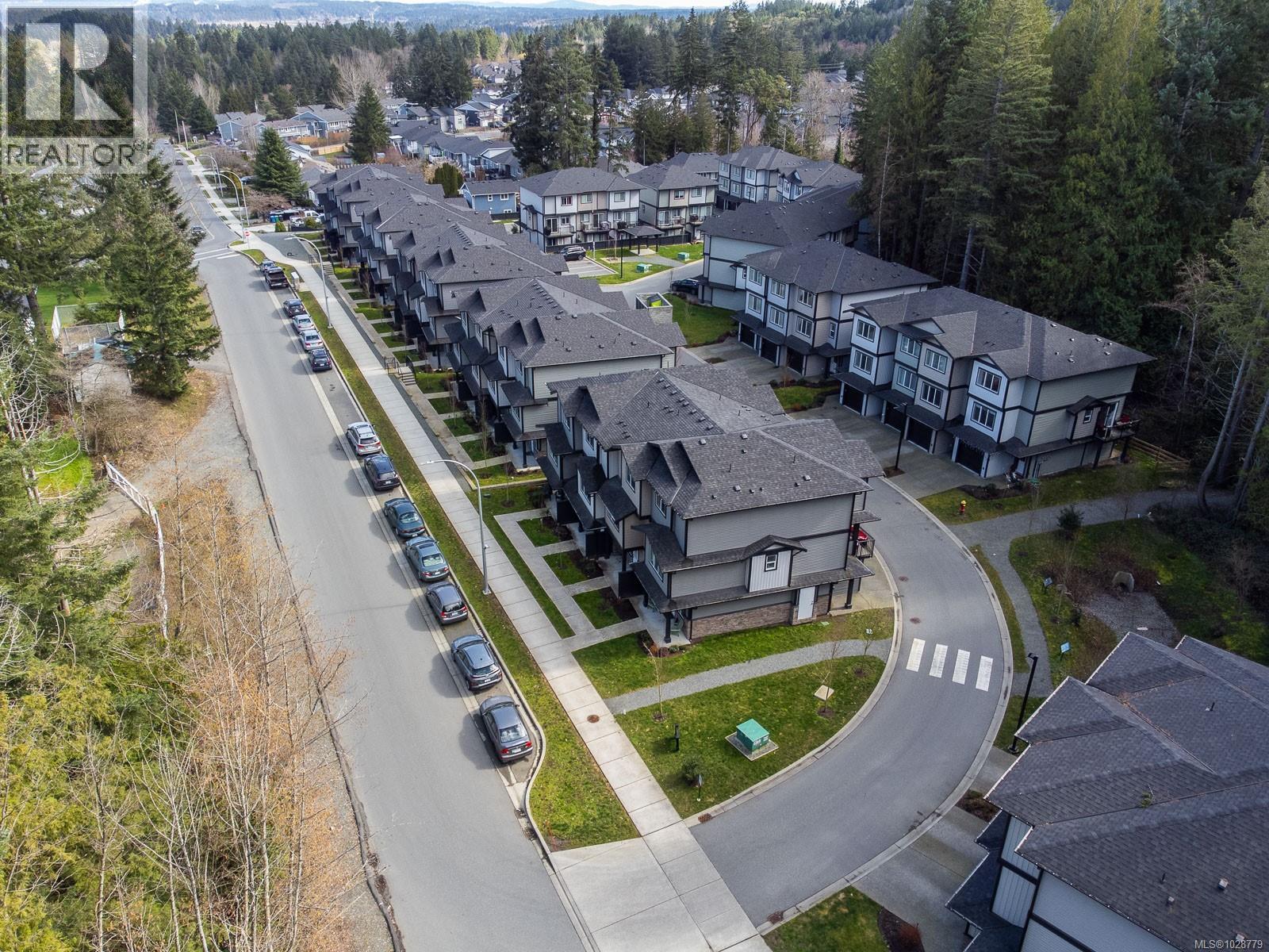 #126 600 NINTH ST - 27