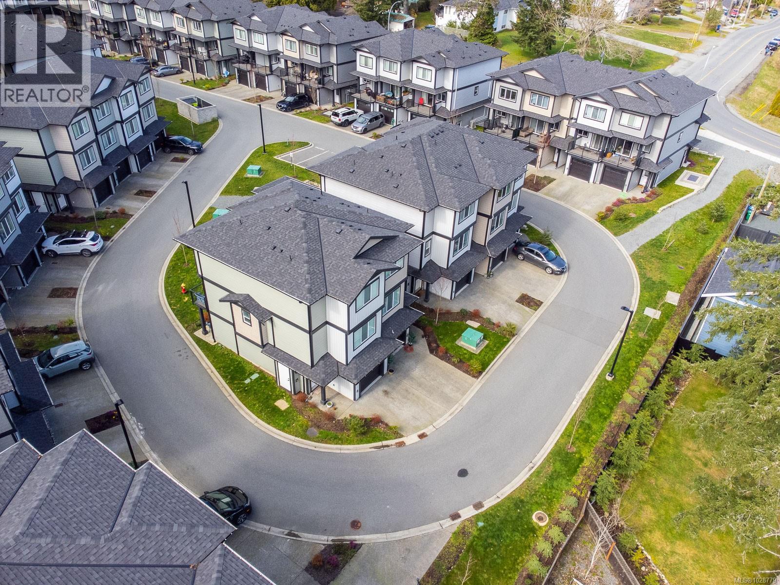 #126 600 NINTH ST - 31