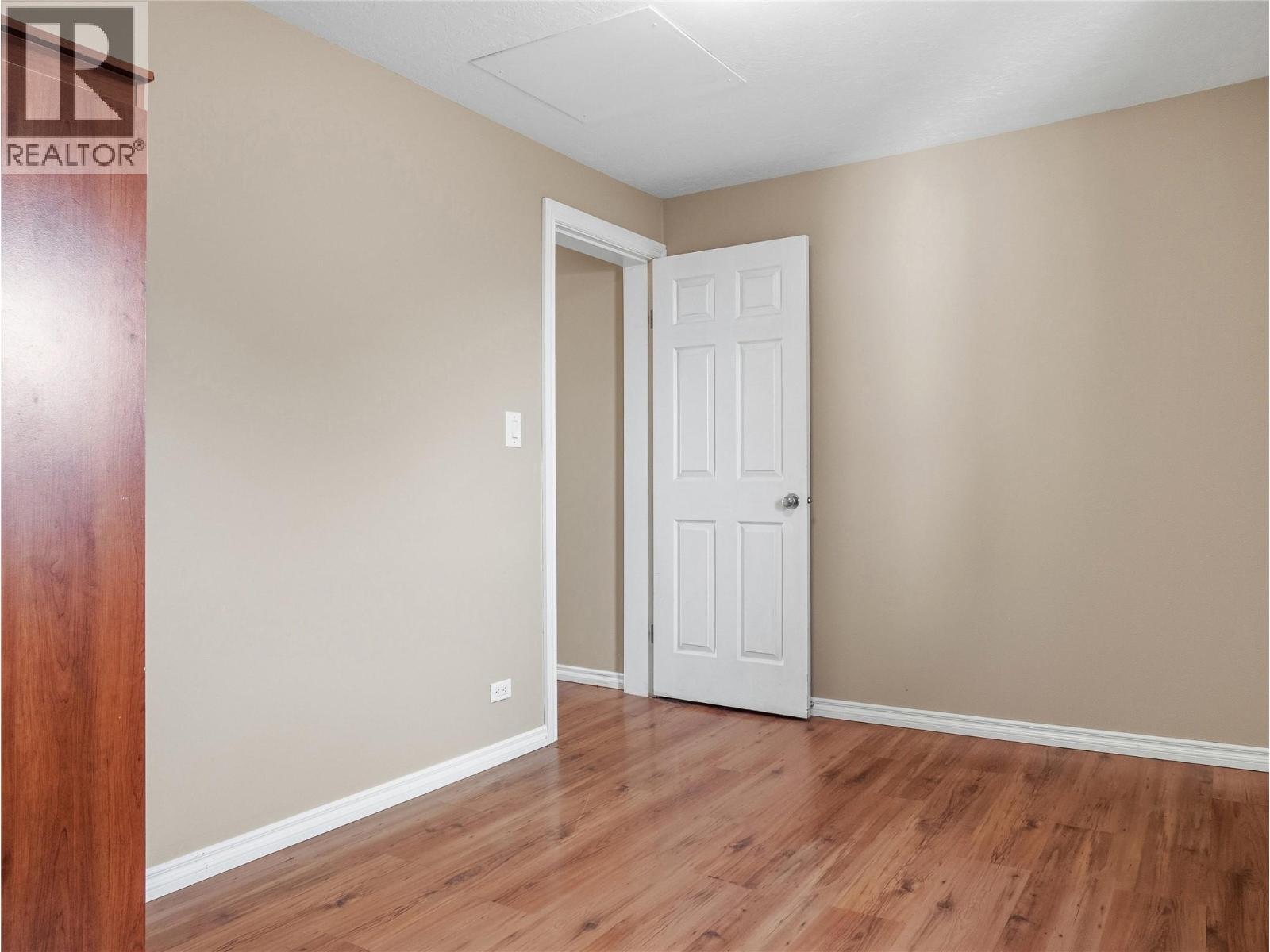 9033 ELWOOD DRIVE - 20