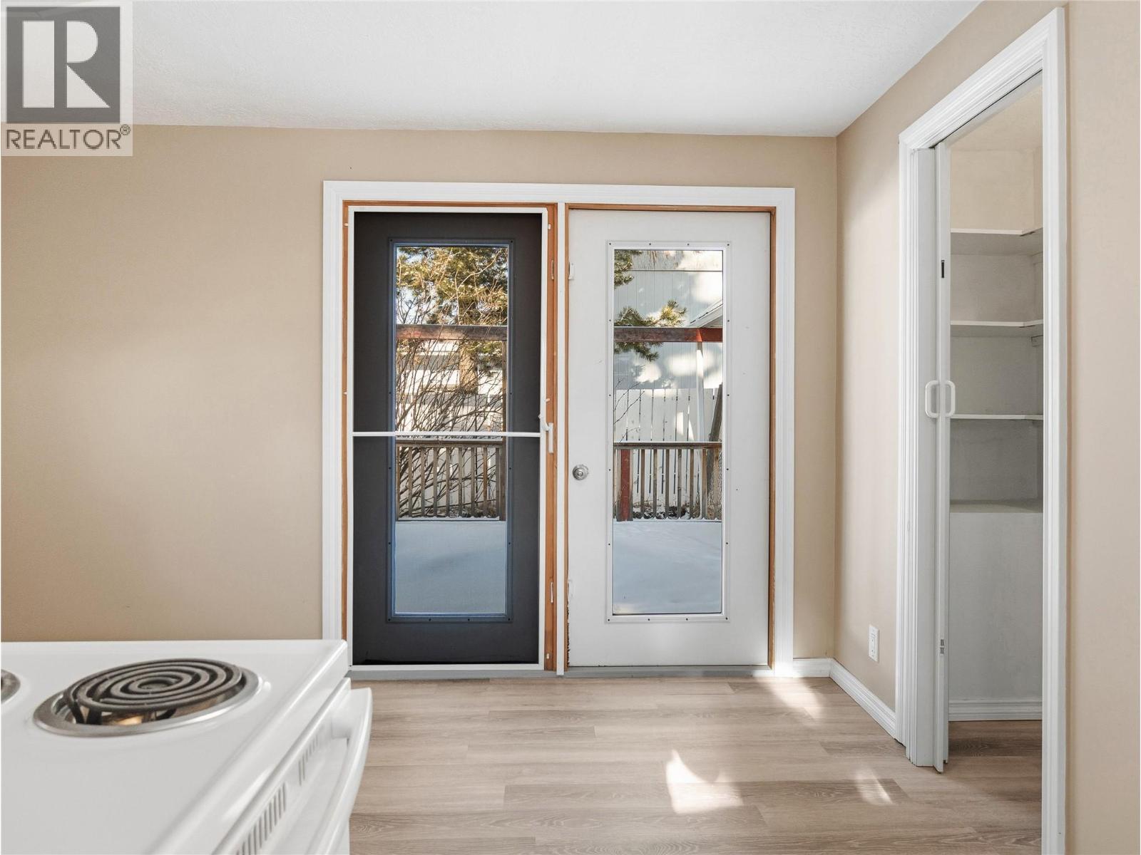 9033 ELWOOD DRIVE - 12