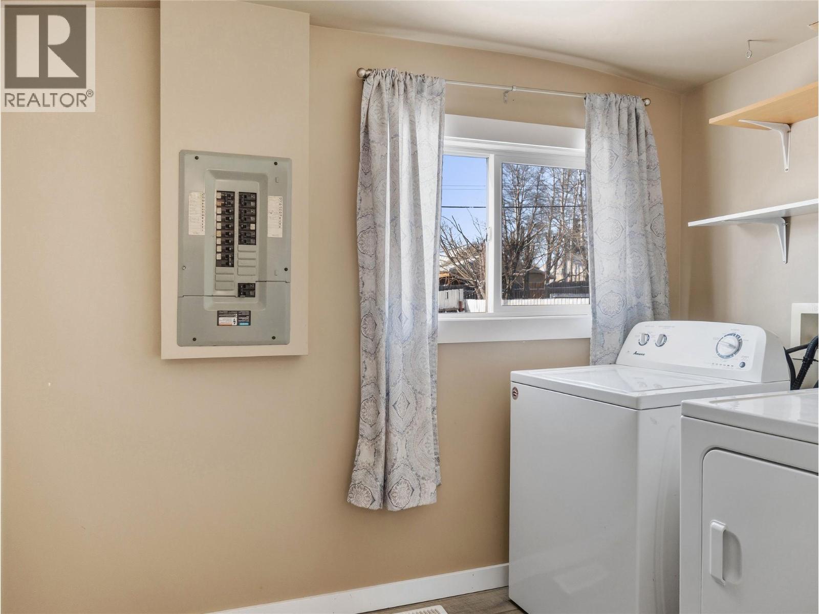 9033 ELWOOD DRIVE - 25