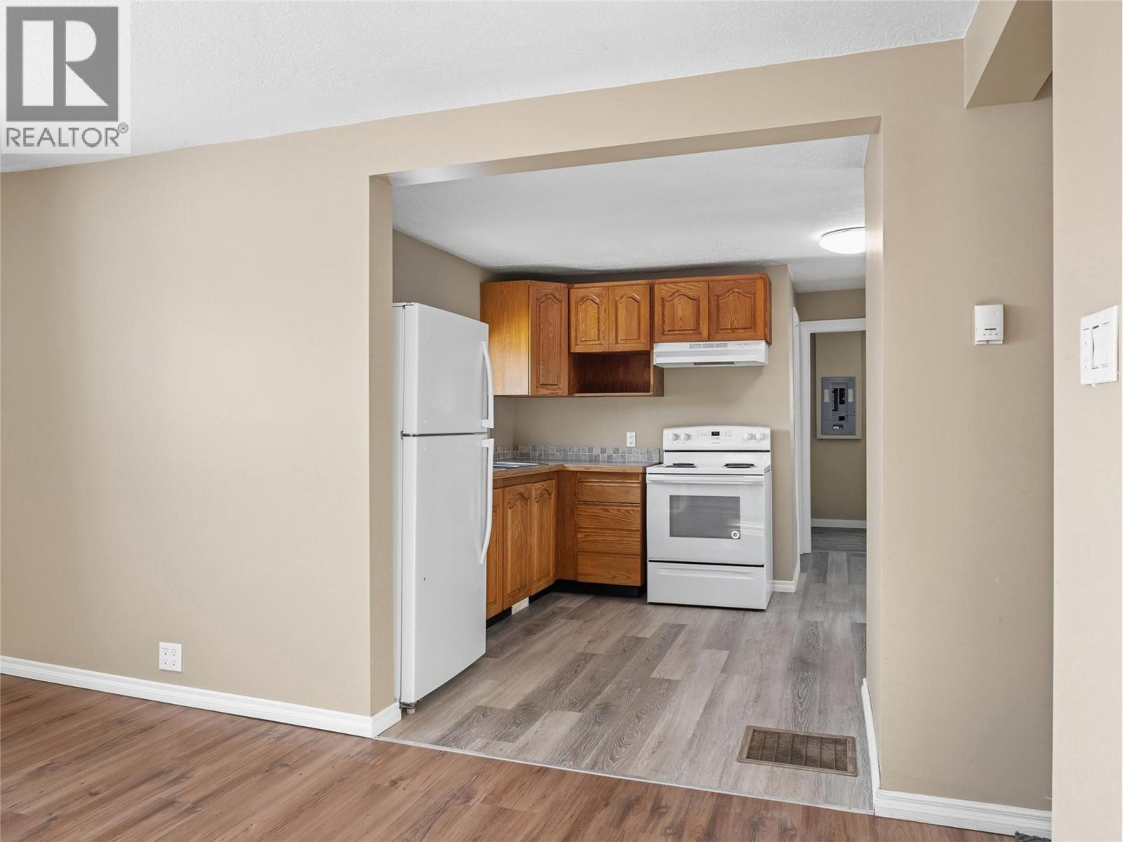 9033 ELWOOD DRIVE - 7