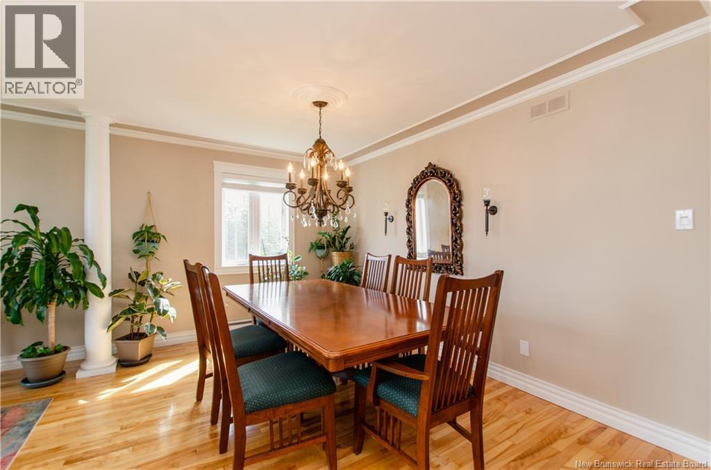 717 Royal Oaks Boulevard - 14