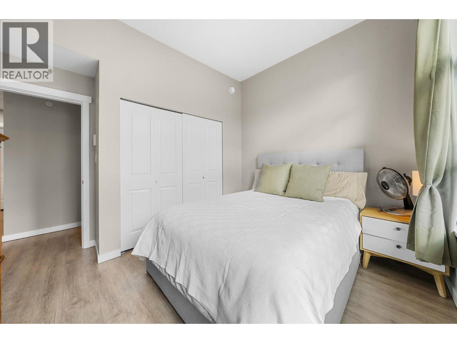 13 39548 LOGGERS LANE, Squamish