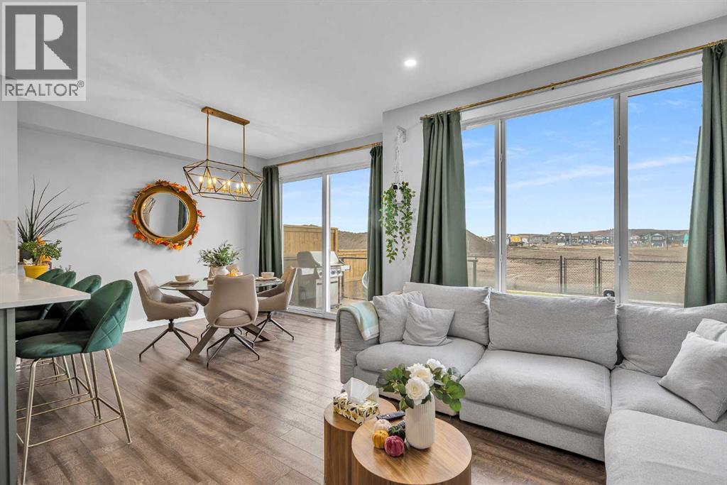 Single Family House for Sale in  Creekstone Park SW Pine Creek Calgary 