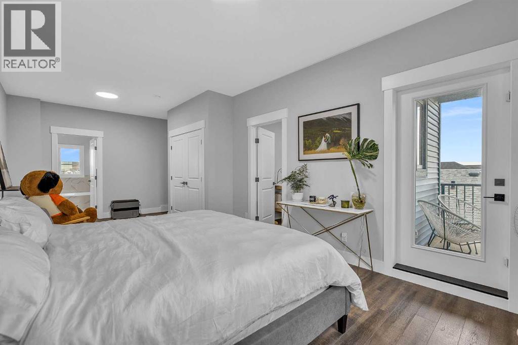 Single Family House for Sale in  Creekstone Park SW Pine Creek Calgary 