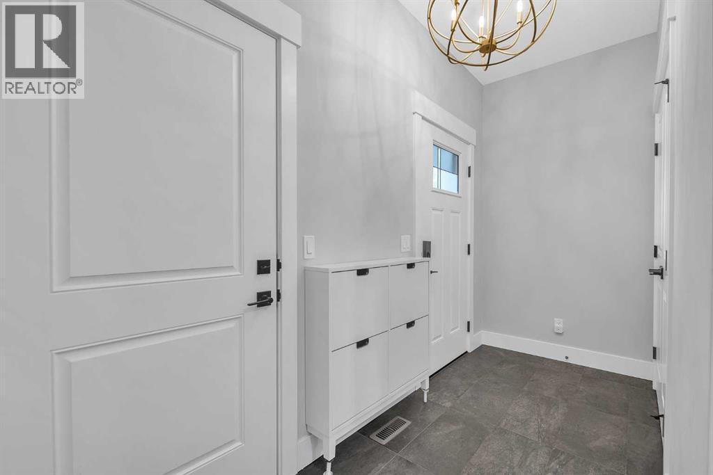 Single Family House for Sale in  Creekstone Park SW Pine Creek Calgary 