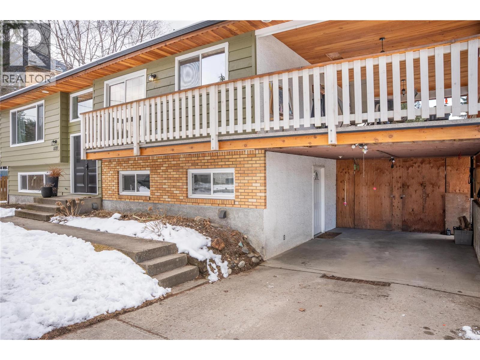 1721 Dogwood Drive, Revelstoke